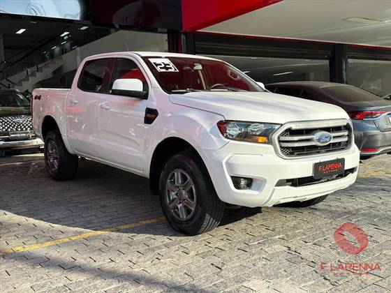 FORD RANGER 2.2 XLS 4X4 CD 16V DIESEL 4P AUTOMÁTICO FORD RANGER 2.2 XLS 4X4 CD 16V DIESEL 4P AUTOMÁTICO